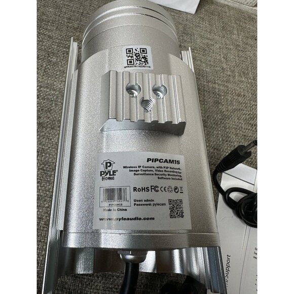 Pyle Wireless Home Security Surveillance Weatherproof Camera with Night Vision - Picture 9 of 11